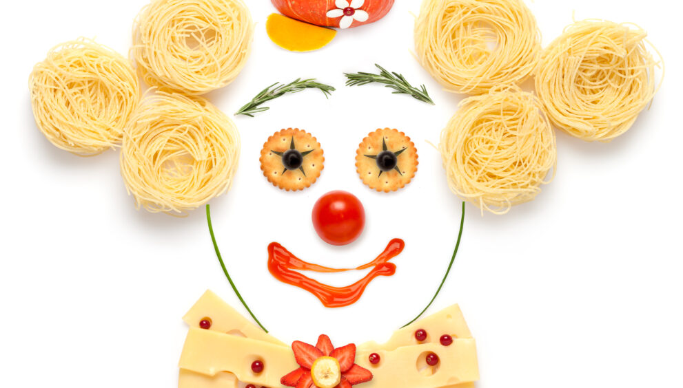 US judge dismisses $10bn Trump